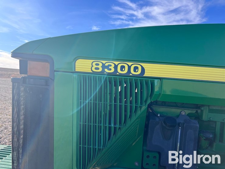 1997-john-deere-8300-image-17