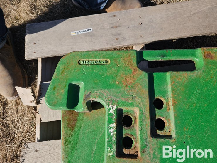 john-deere-suitcase-weights-image-8