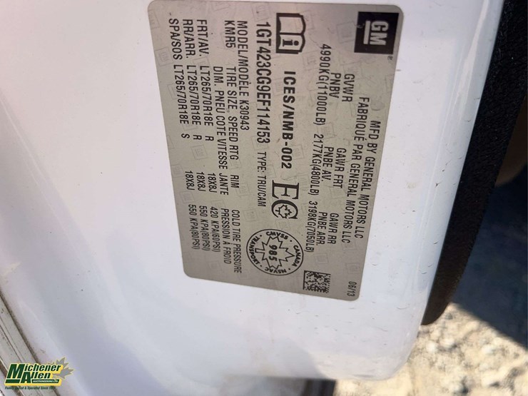 2014-gmc-sierra-3500hd-image-23