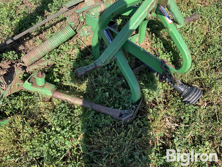 john-deere-350-image-11