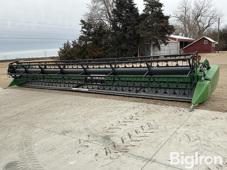 2013-john-deere-635fd-image-2