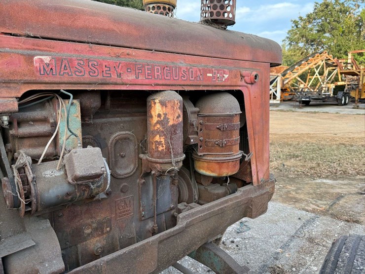 massey-ferguson-98-image-22