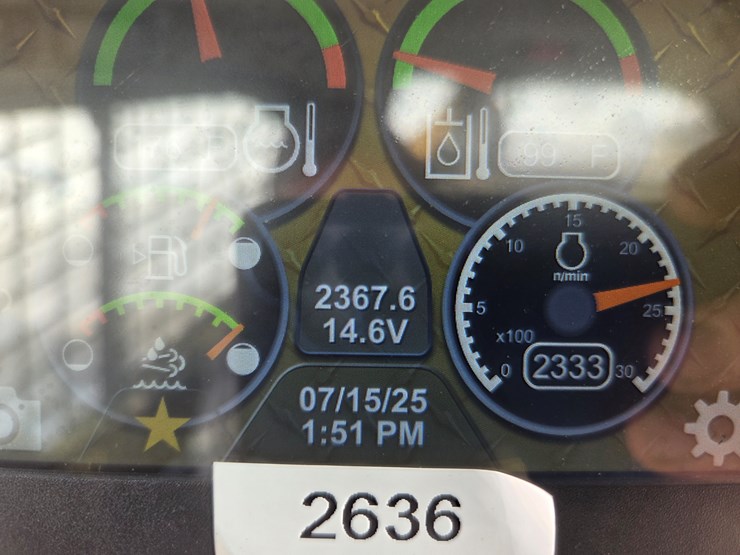 2021-caterpillar-299d3-image-49