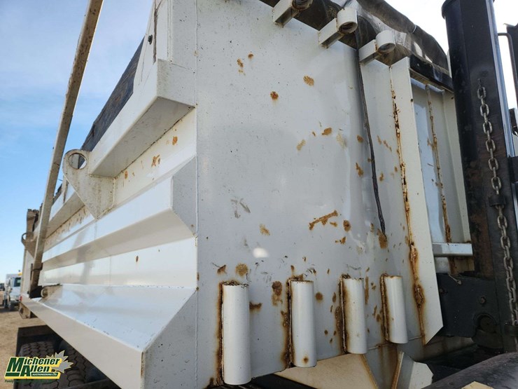 2012-international-workstar-7400-image-50