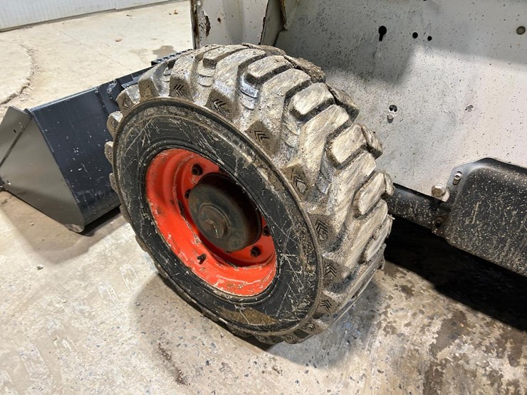 bobcat-a300-image-16