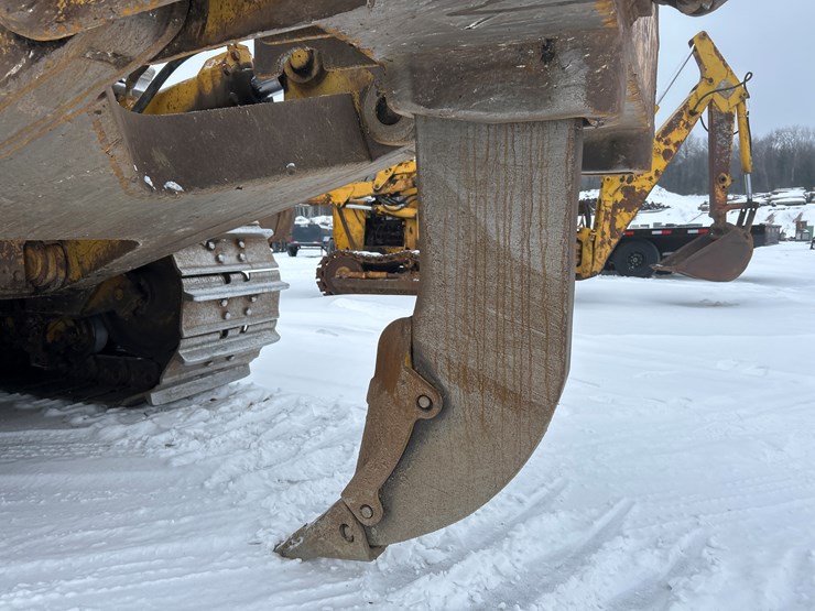 caterpillar-d8r-image-50