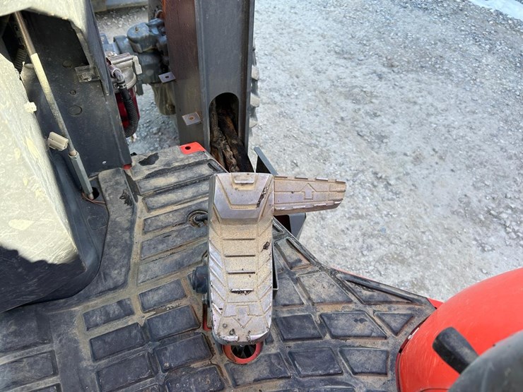 2019-kubota-m62-image-20