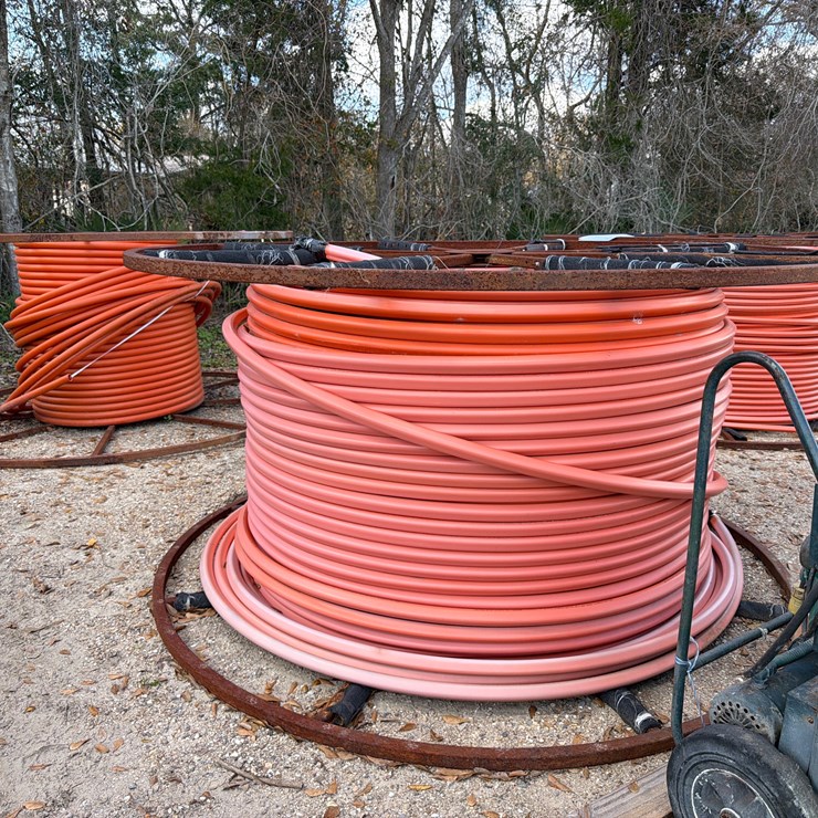 #5158 • HOSE REELS WITH HOSE