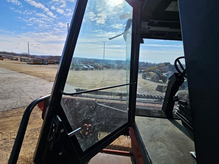 case-ih-8830-image-36