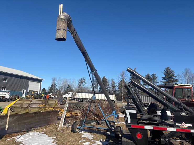 #4855-•-manure-elevator-image-2