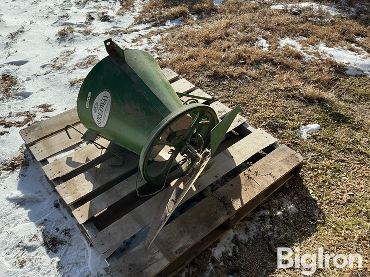 spreadway-grain-spreader-image-7