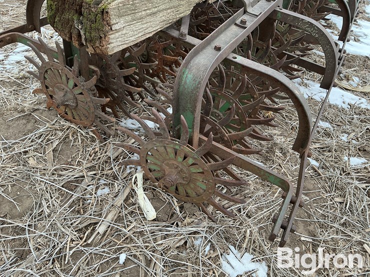 john-deere-rotary-hoe-image-15