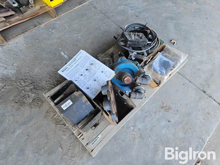 sprayer-valve-control-monitor,-roller-pump-&-fertilizer-parts-image-2