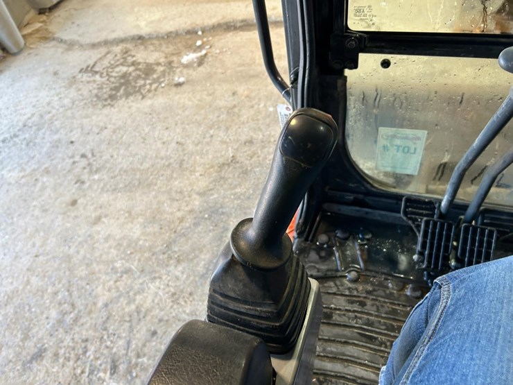 2021-kubota-kx057-4-image-25