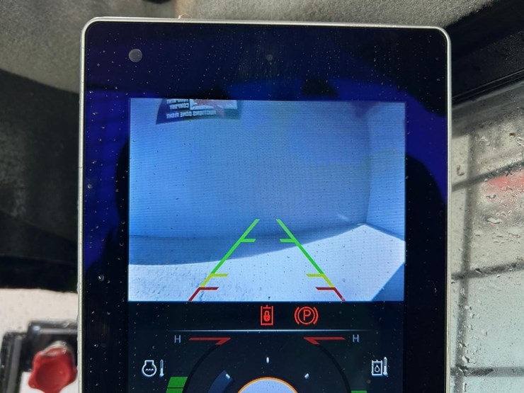 2021-case-tr310b-image-22