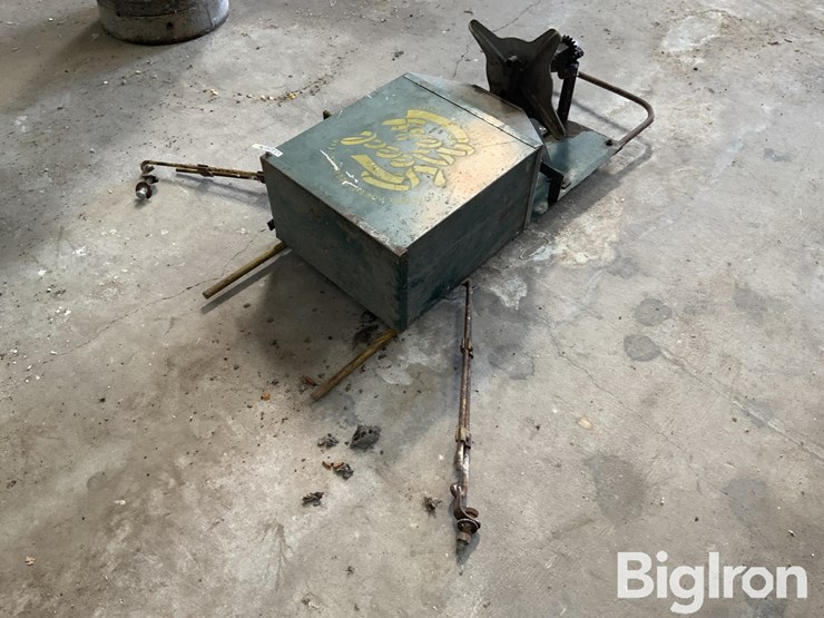 garber-power-grass-seeder-image-5