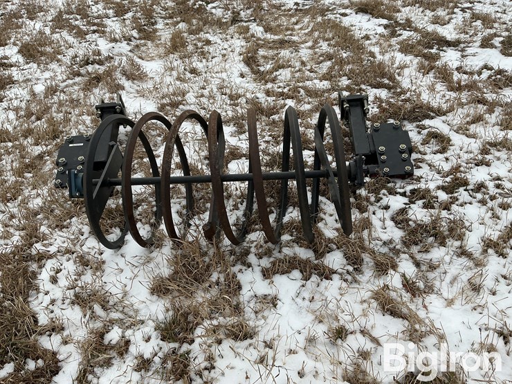 track-closer-rolling-basket-image-6