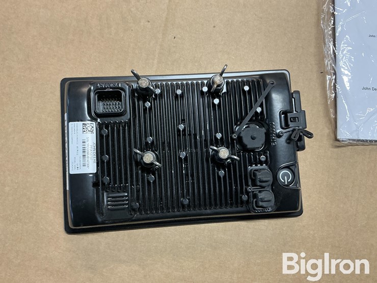 john-deere-g5-universal-display-image-11