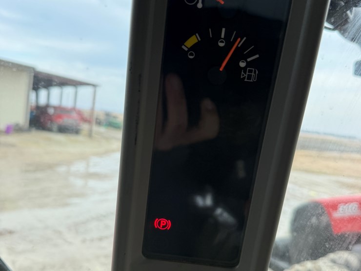 case-ih-235-image-70