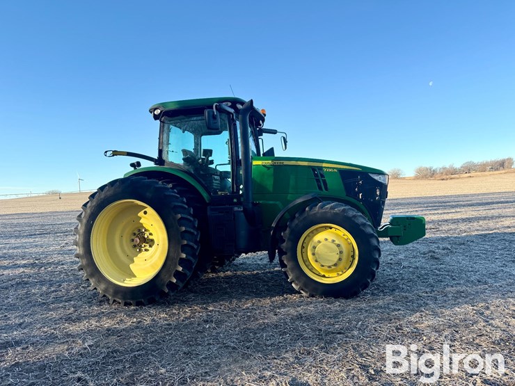 2012-john-deere-7230r-image-3