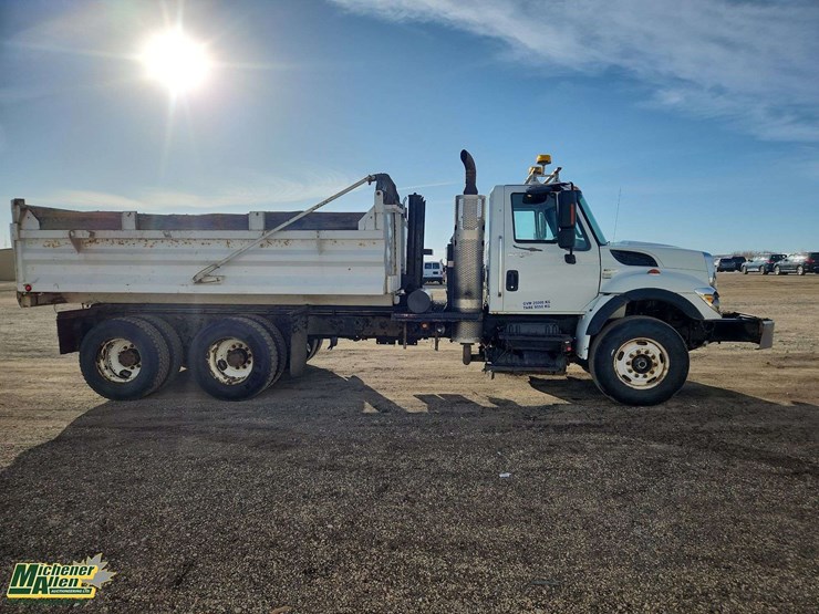 2012-international-workstar-7400-image-25