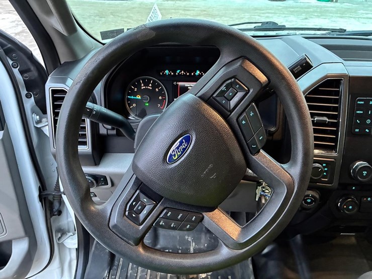 2018-ford-f150-image-25