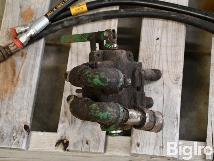 pallet-of-farm-support-image-12