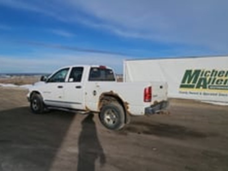 2004-dodge-ram-1500-image-5