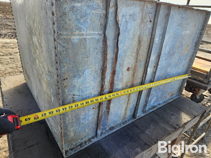 work-bench/rolling-carts-image-12