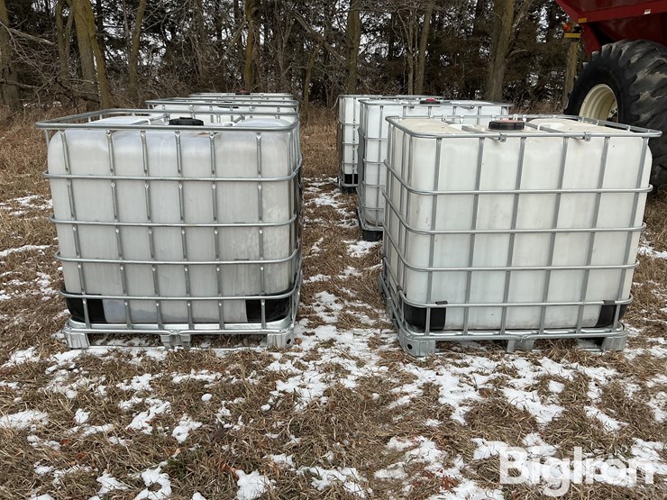 250-gallon-totes-image-2