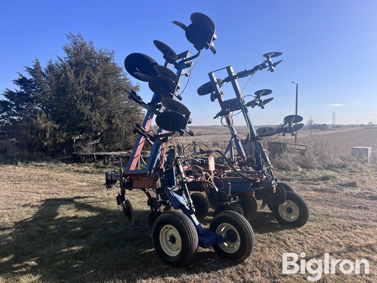 blu-jet-11r30”-pull-type-anhydrous-applicator-image-7