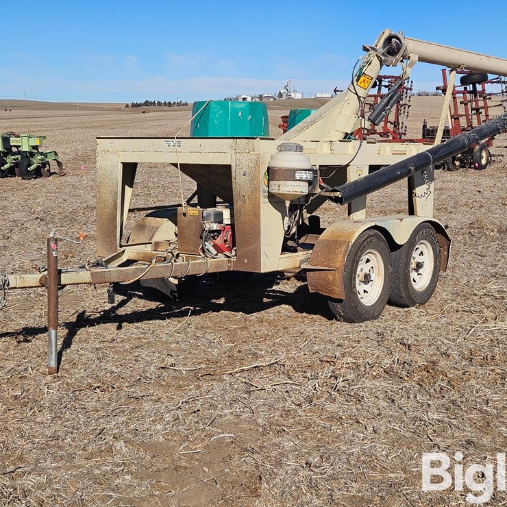 Strobel T/A 2-Box Seed Tender