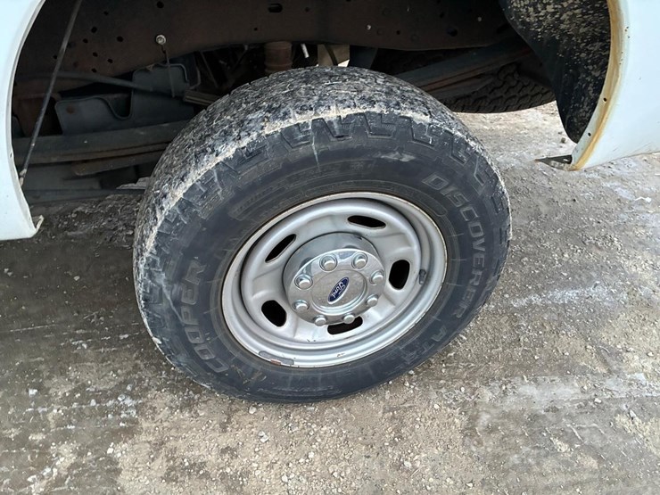 2015-ford-f250-image-10