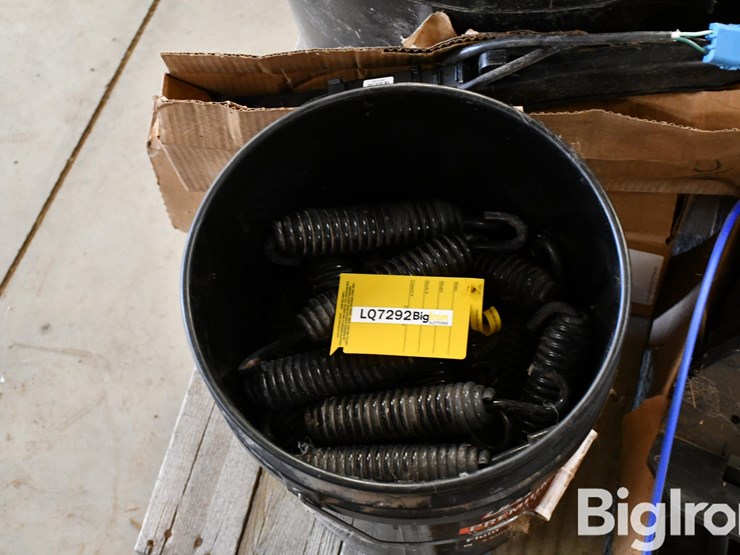 pallet-of-farm-support-image-9