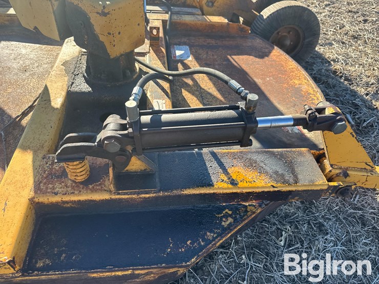 alamo-15'-batwing-rotary-shredder-image-19