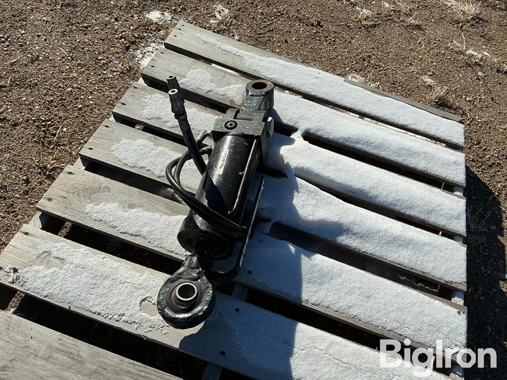 hydraulic-3-pt-3rd-link-image-6