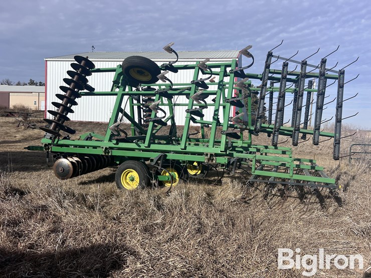 john-deere-724-image-8