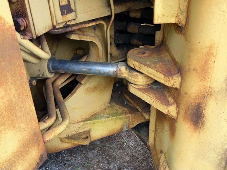 caterpillar-814-wheel-loader-image-58