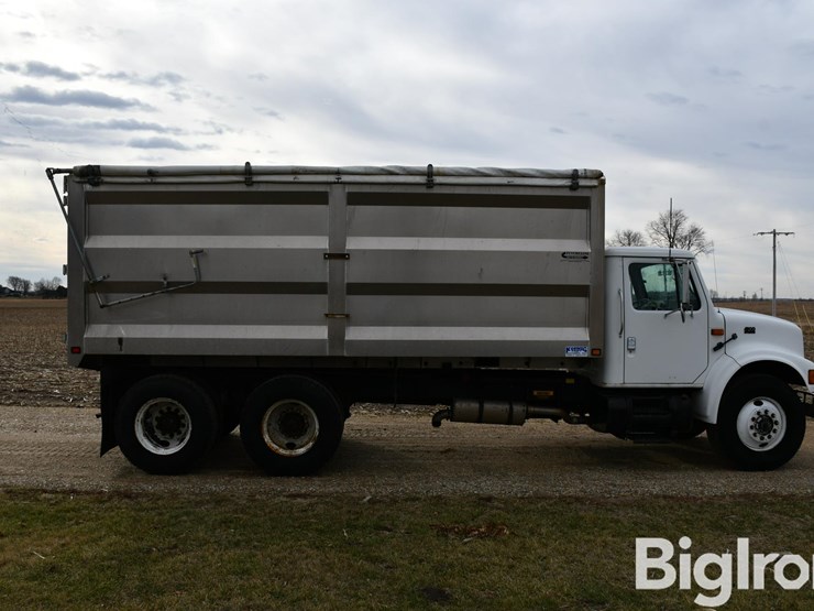 1994-international-4900-image-4