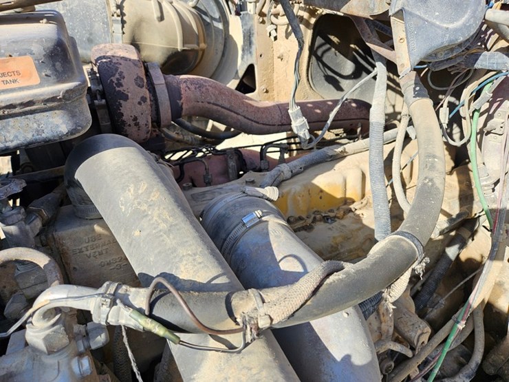 1989-ford-l9000-image-33