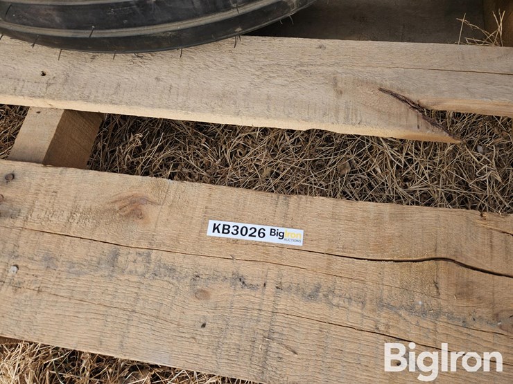 14"-implement-tires-image-11