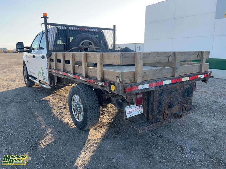 2017-ford-f350-image-3