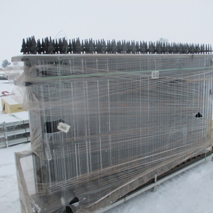 #5660 • Iron Fence