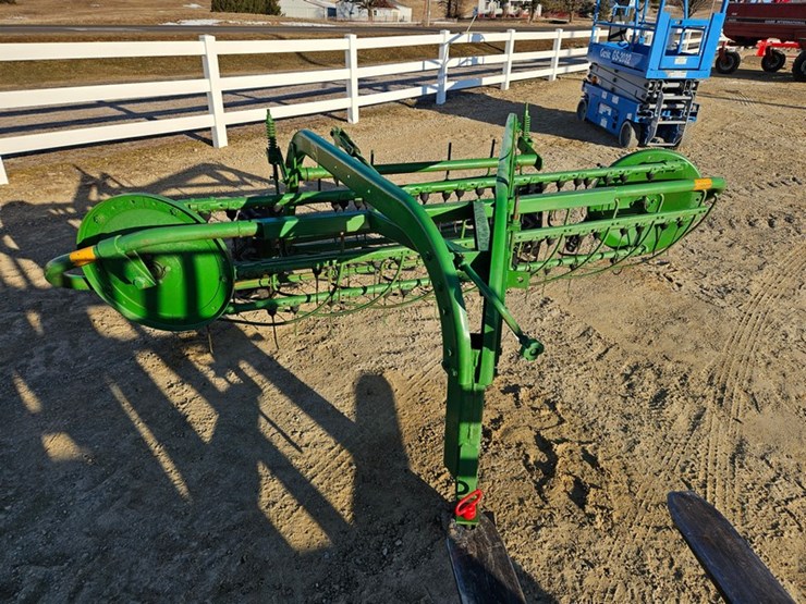 john-deere-672-image-8