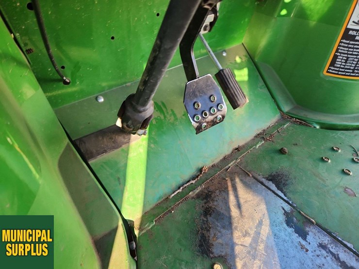 john-deere-gator-tx-image-18