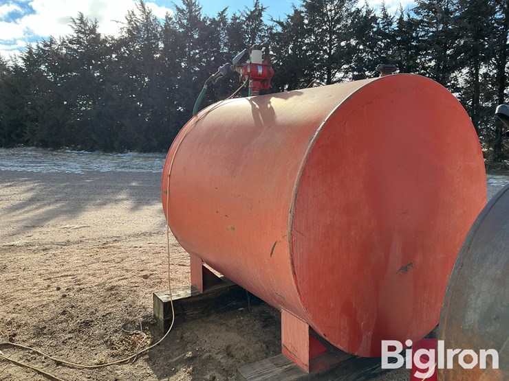 1000-gallon-fuel-tank-w/pump-image-7