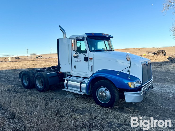 2006-international-9400i-t/a-truck-tractor-image-3