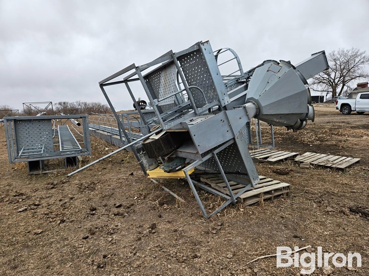 york-3500-bph-grain-leg-system-w/down-spouts-image-3