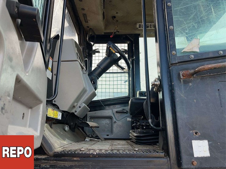 caterpillar-545c-image-13