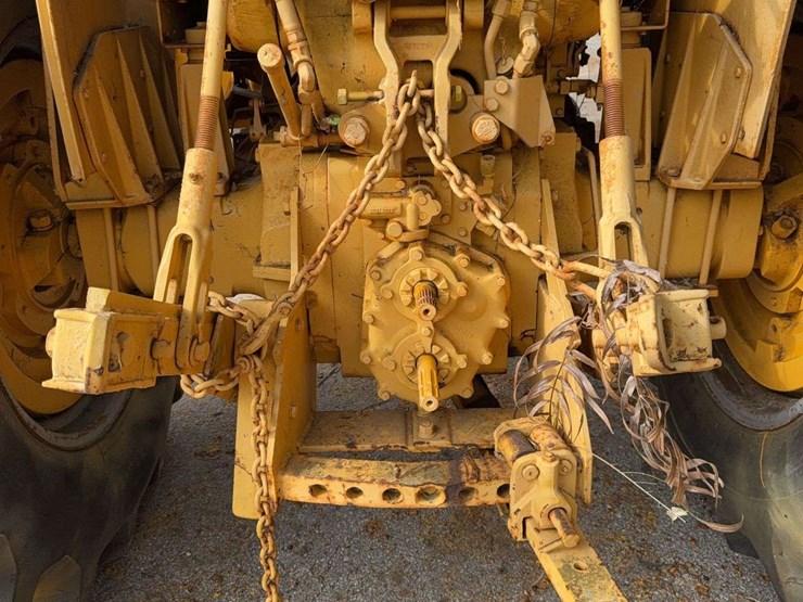 minneapolis-moline-g1000-image-39